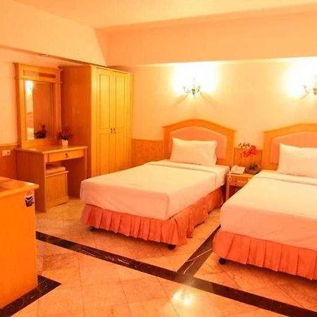 13 Coins Airport Hotel Min Buri Bangkok Dış mekan fotoğraf
